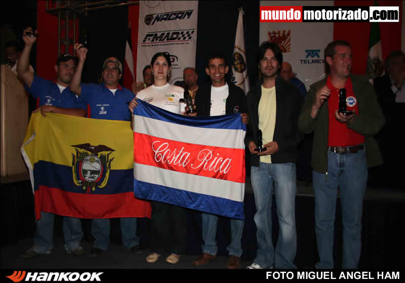 EN PREMIACION II.jpg