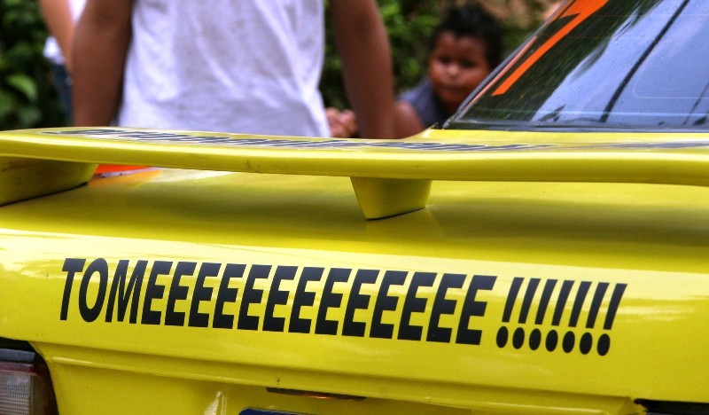 calca leo.jpg