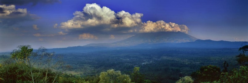 Foto del Volcán Miravalles, localidad con condiciones ambientales muy similares a la zona que está siendo Devastada.
