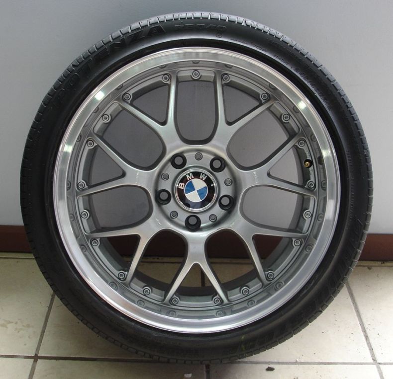 BMW 18"