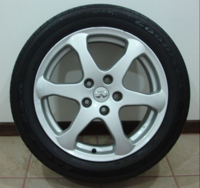 infinity G35 17"