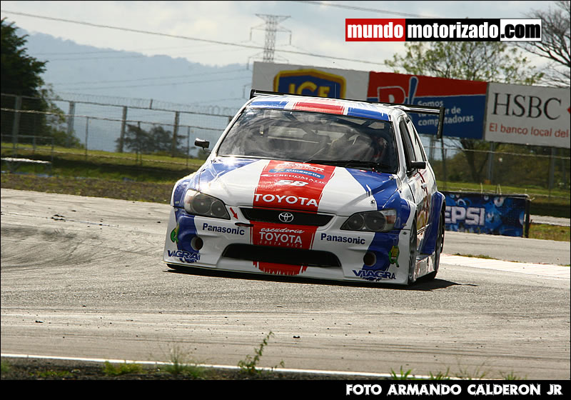 EL ALTEZZA ENTRO PERO SALIO RAPIDO DE LA PISTA