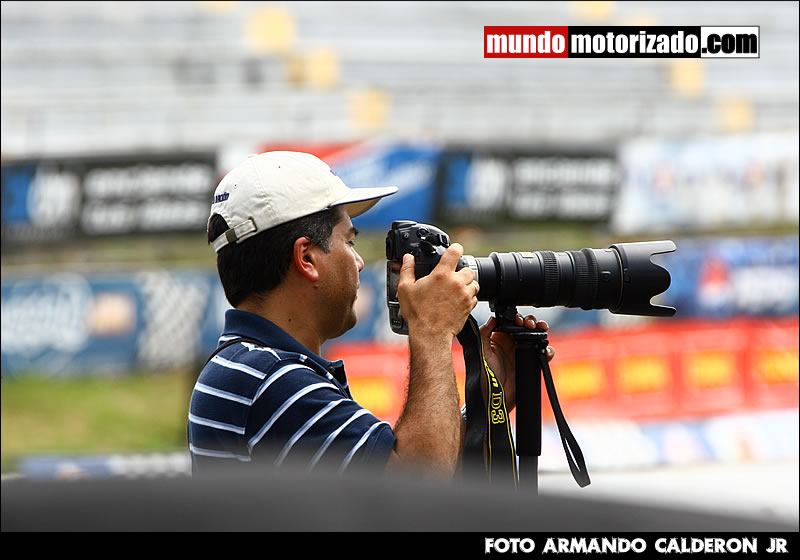 LA NACION ANDA POR AQUI