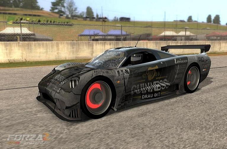 SALEN DESPUÉS DE LA CARRERA