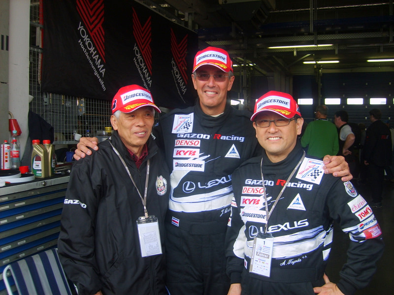 3 grandes amigos, Naruze, Quiros y Toyoda