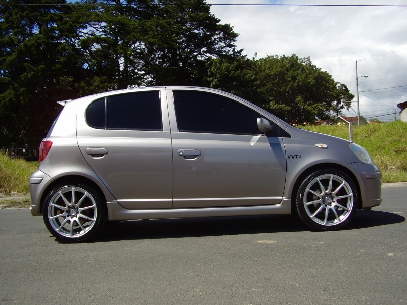 YARIS T-SPORT