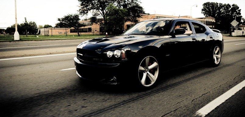2008-Dodge-Charger-SRT8-Review-2.jpg