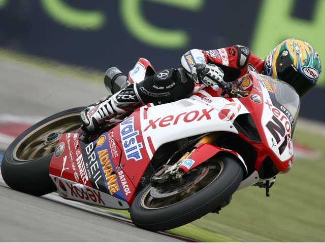 270408_troy_bayliss_1 HOLANDA.jpg