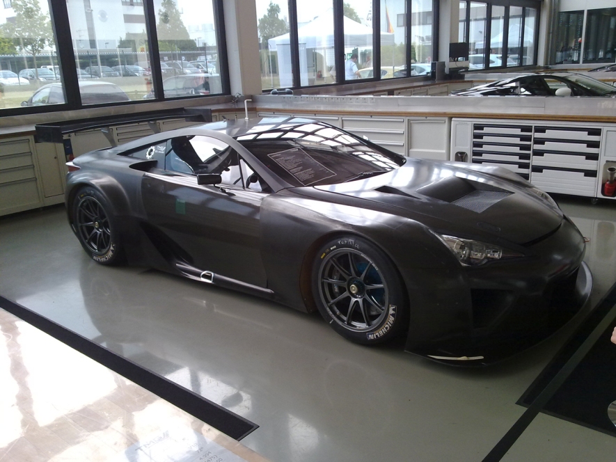 Lexus LFA GTE2.JPG