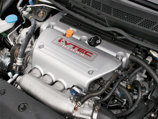 htup_0803_02_z+2006_honda_civic_si+ivtec_k20_z3_engine.jpg