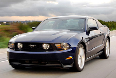 mustang_gt2010_450px2.jpg