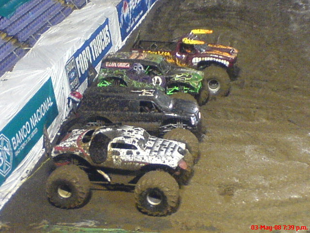 Monster Jam019.JPG