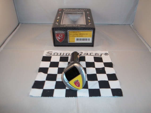 SOUND RACER, ESTO SE CONECTA AL TOMA DE ENCENDER CIGARROS, AUTOMATICAMENTE QUEDA CONECTADO AL EQUIPO DEL CARRO A UNA ESTACION DEL RADIO, LO INCREIBLE DE ESTE APARATO ES QUE TE DA EL SONIO DE UN V12, V10, V8 CUANDO ACELERAS ESCUCHAS EL MOTOR DE UN FERRARI V12 Y SI DESACELERAS EL APARATO LO HACE AUTOMATICAMENTE ES INCREIBLE.<br /><br />PRECIO 45000 CADA UNO<br /><br />AQUI LES DEJO UN LINK YOU TUBE PARA QUE LO VEAN COMO FUNCIONA.<br /><br />http://www.youtube.com/watch?v=WJw_TL7C2Cs ( NUEVO )