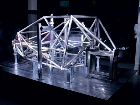 JL_chassis_jpg_e_af95c9cae0bd960ce77d34a3844152e1.jpg