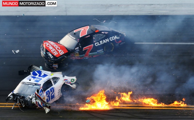 accidente_nascar_8.JPG