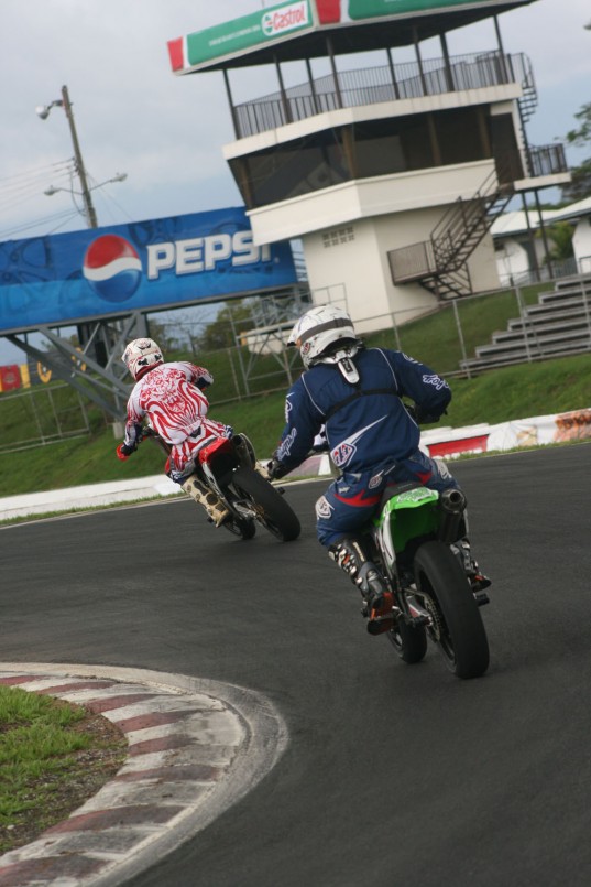 Super moto - endurance 130.JPG