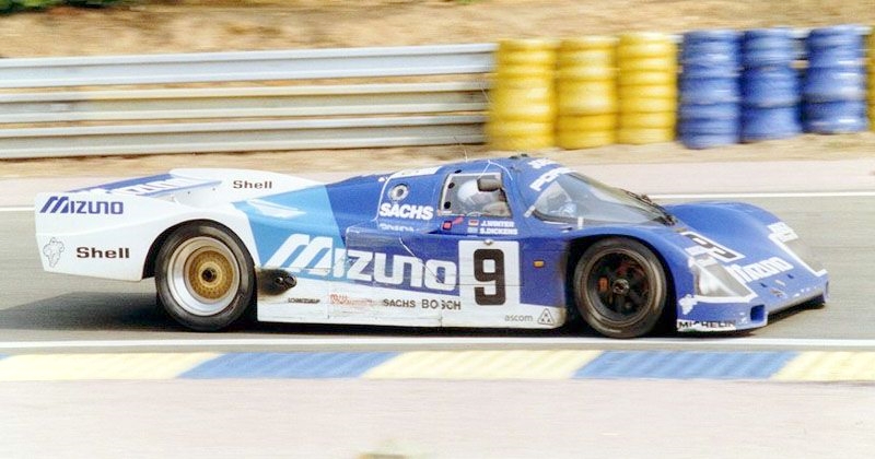 1990LM09_car.JPG