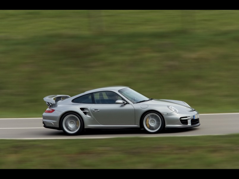 2008-Porsche-911-GT2-Passenger-Side-Speed-1024x768.jpg