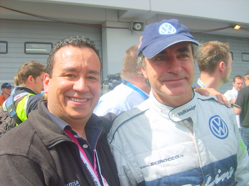 JK y El matador termnida la prueba de 24 horas, todos  cansados y amanecidos.