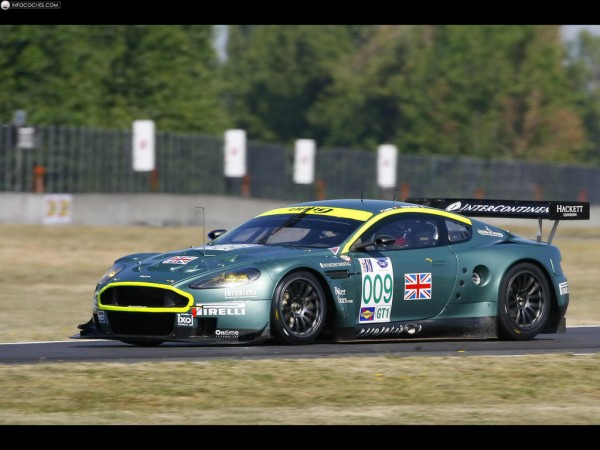 aston_martin_2006-DBR9-018_2.jpg