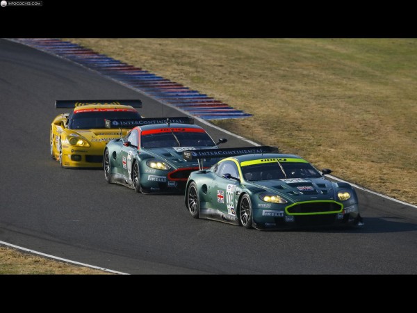 aston_martin_2006-DBR9-016_2.jpg