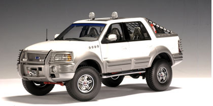 FORD EXPEDITION HIMALAYA (WHITE).jpg