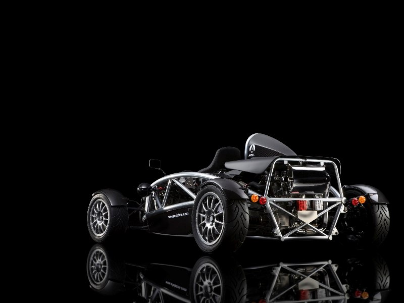 Ariel Atom (1).jpg