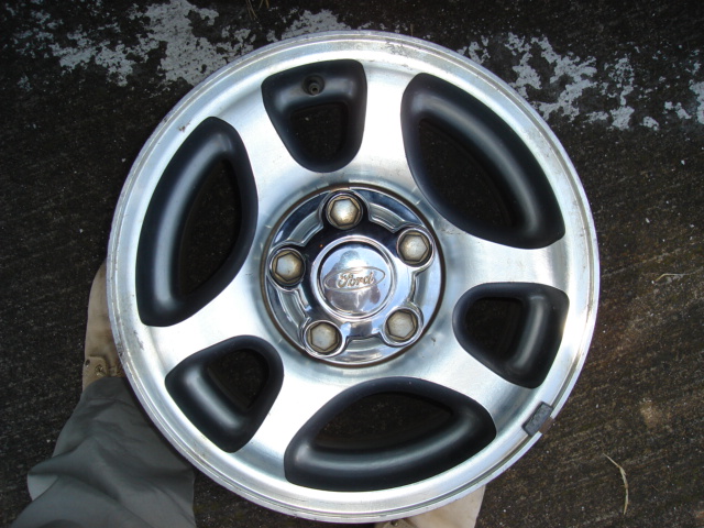 aros Ford15pulg.JPG