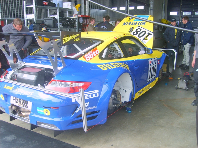 Land Porsche en preparacion y ajustes.