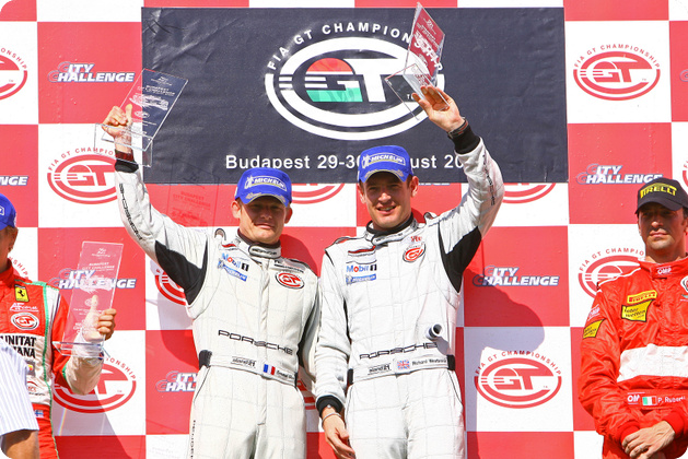 Podium GT2