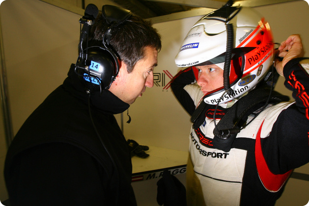 Emanuelle Collard-Pilotos oficial Porsche.