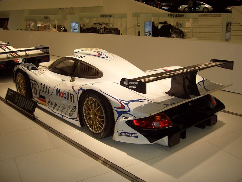 800px-Porsche_911_GT1_Coupe_1998_backleft_2009-03-14_A.jpg