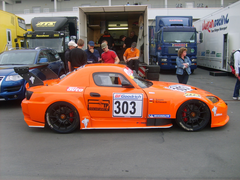 Disponible para VLN -24 H Nurburgring.