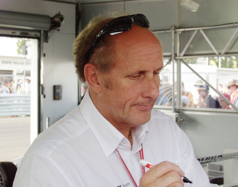 763px-Hans-Joachim_Stuck_2006.jpg