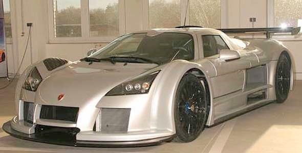 gumpert-apollo.jpg