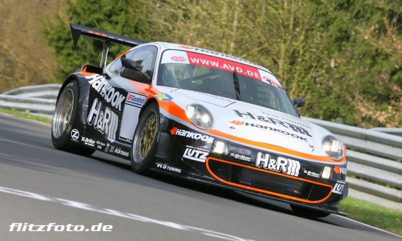 En Nuevo 997 Twin Turbo Alzen Motorsport.