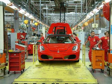 ferrari-factory-foto-0.jpg